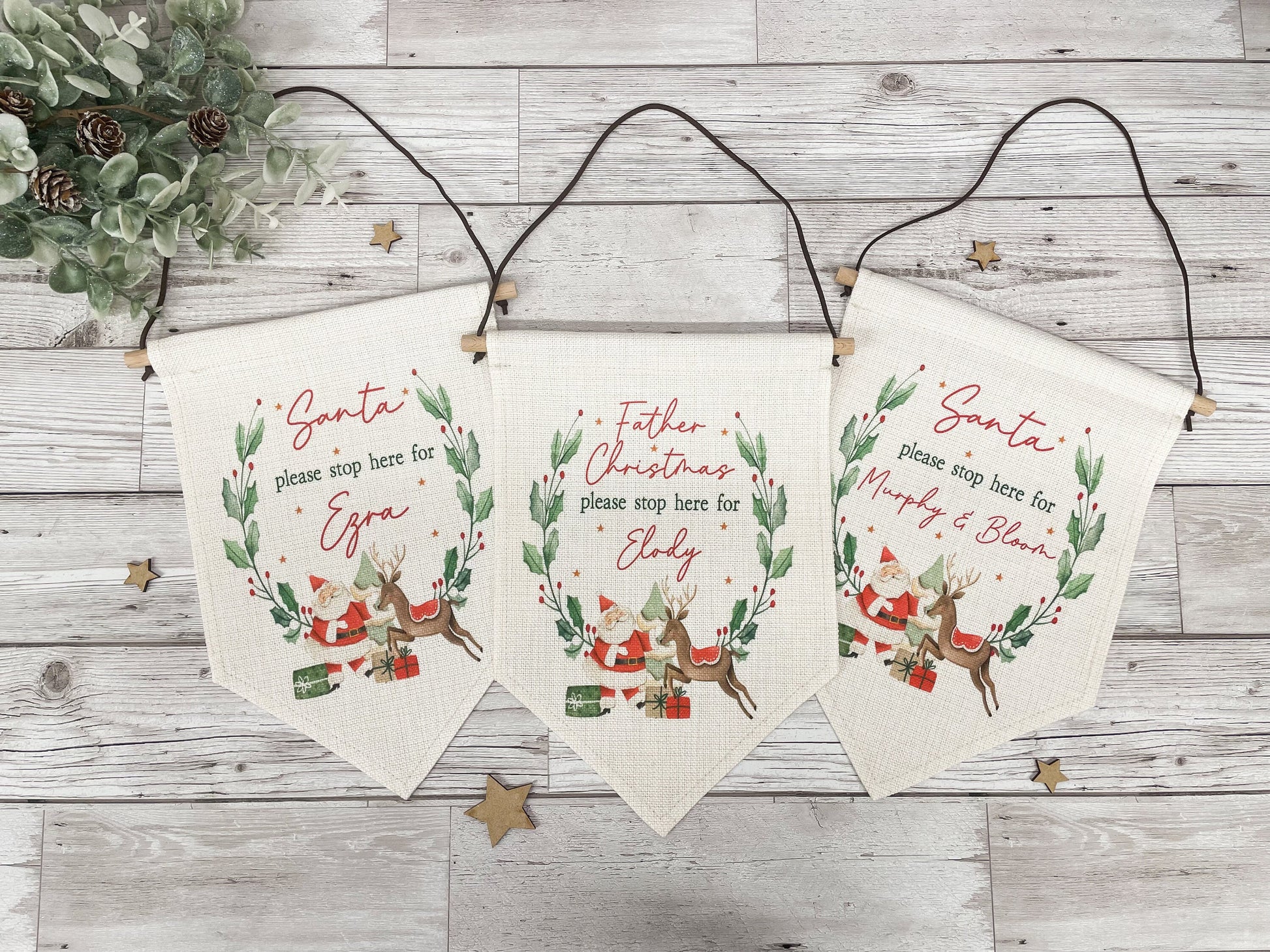 Santa Please Stop Here Personalised Hanging Sign, Santa Stop Here Hanging Linen Pennant, Personalised Kids Xmas Decoration, Xmas Eve Box